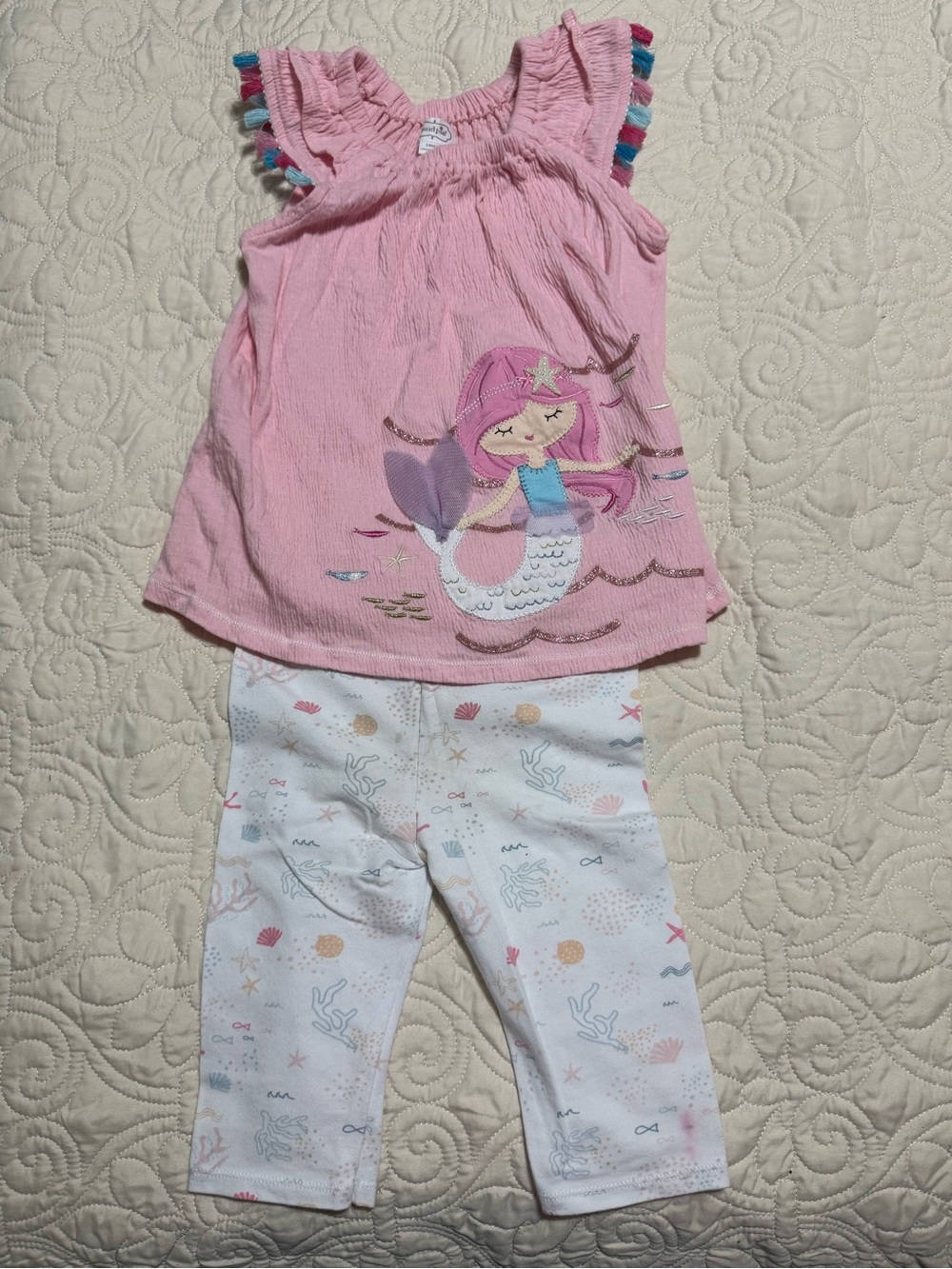 Girls toddler mermaid themed appliquéd top and printed pants set by Mud Pie 2T
